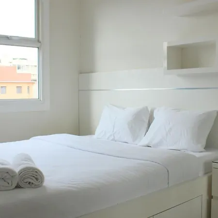 Modest 1Br Apartment At Parahyangan Residence By Travelio